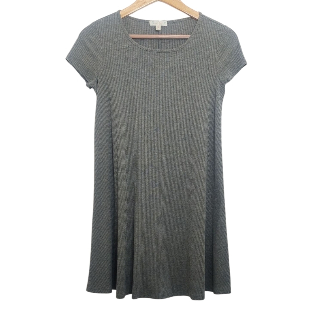 Love Fire Junior's Size XS Dress Knit Gray Teen Short Sleeve T Shirt